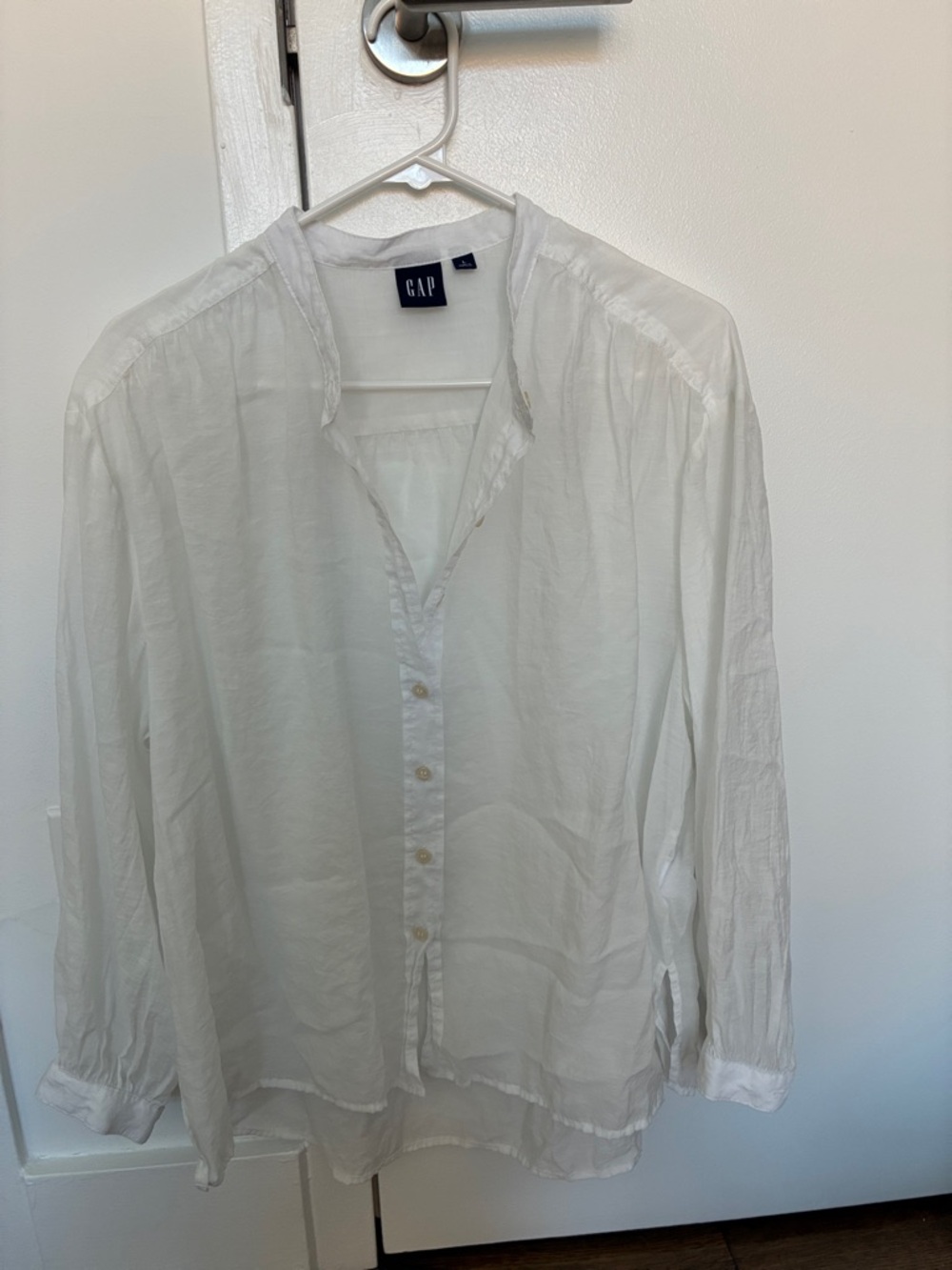 GAP White Semi-Sheer Button Front Tunic Blouse